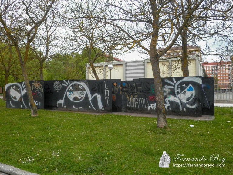 Menhires para la infancia